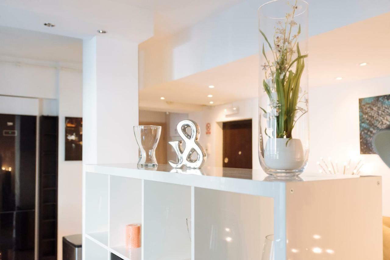 Luxury Flat 8 Near Metro Apartamento Bucareste Exterior foto